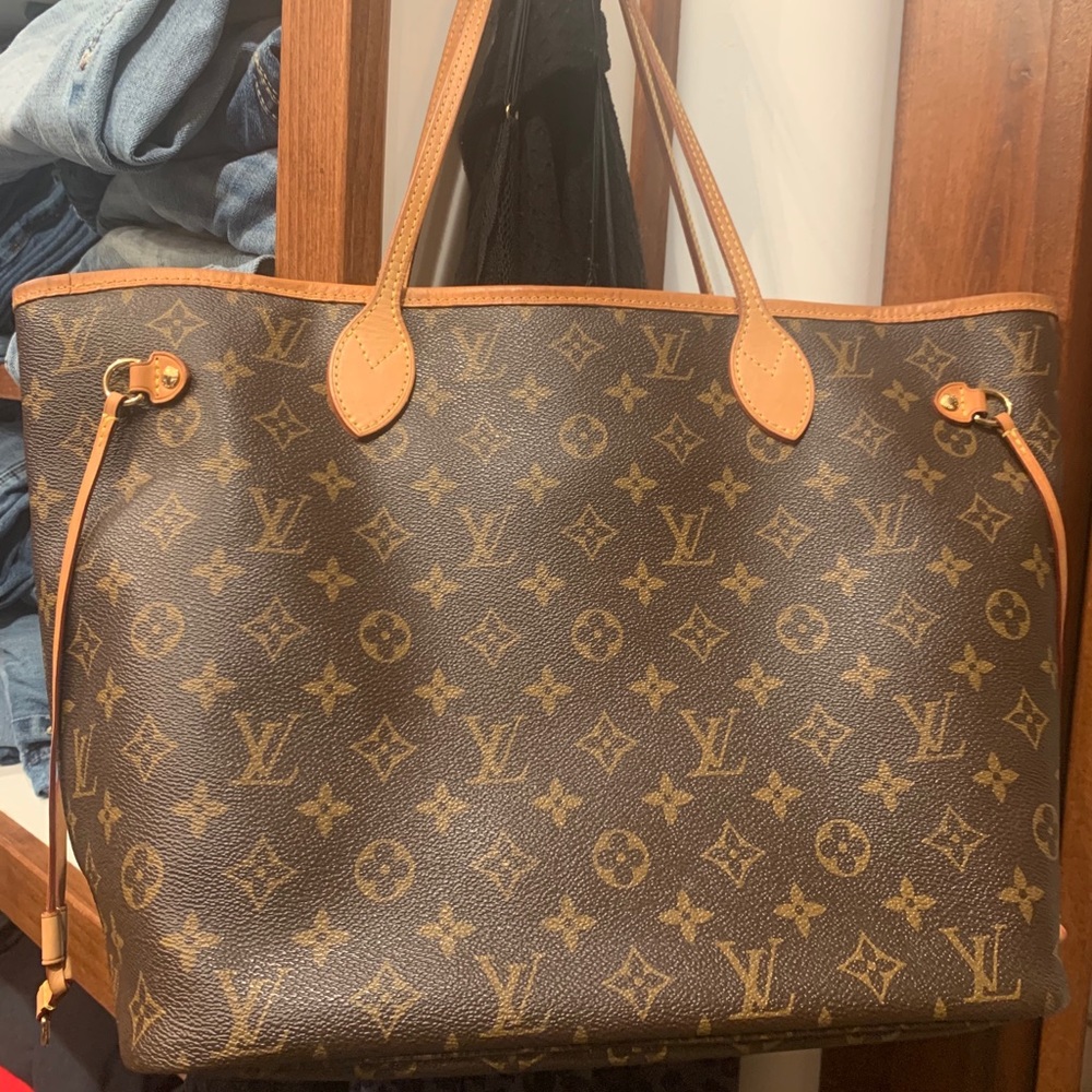 Louis Vuitton never full mm
